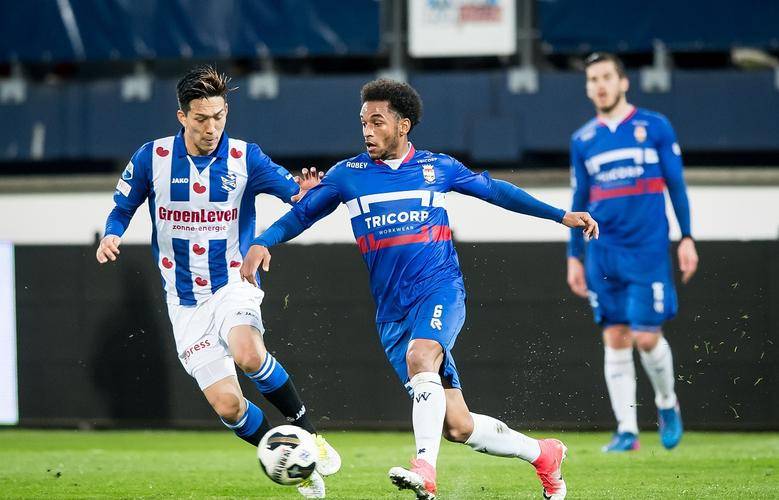 着这些球员 着这些球员